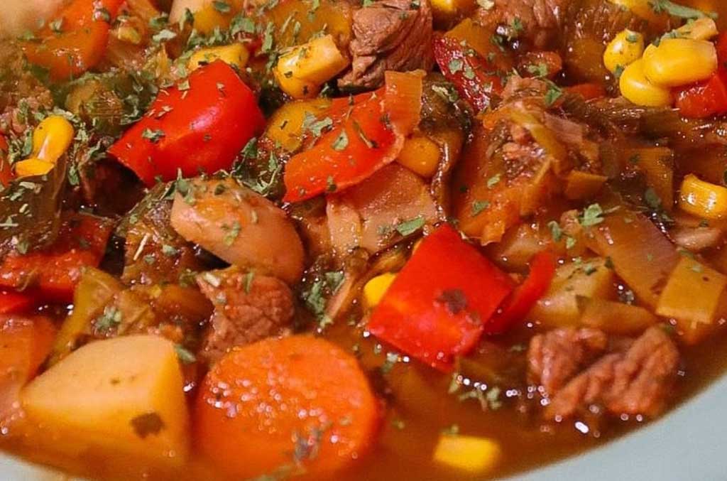 Rezept: Rinder-Eintopf nach Bauerntopf Art