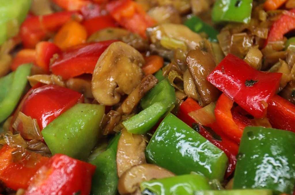 Recipe: Delicious vegetables with soy sauce