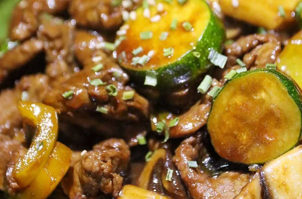 recipe: Beef with three kinds of vegetables