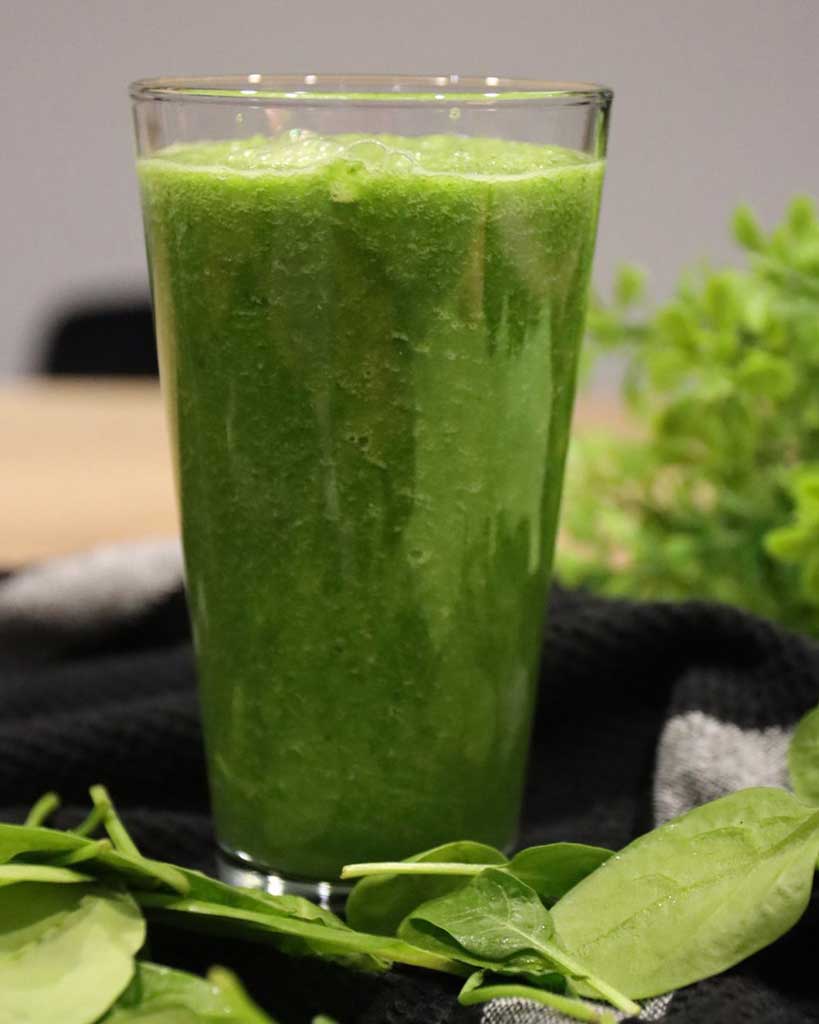 Rezeptliebe-Rezept-gruener-gesunder-Detox-Smoothie-Rezeptbild-Vorschau