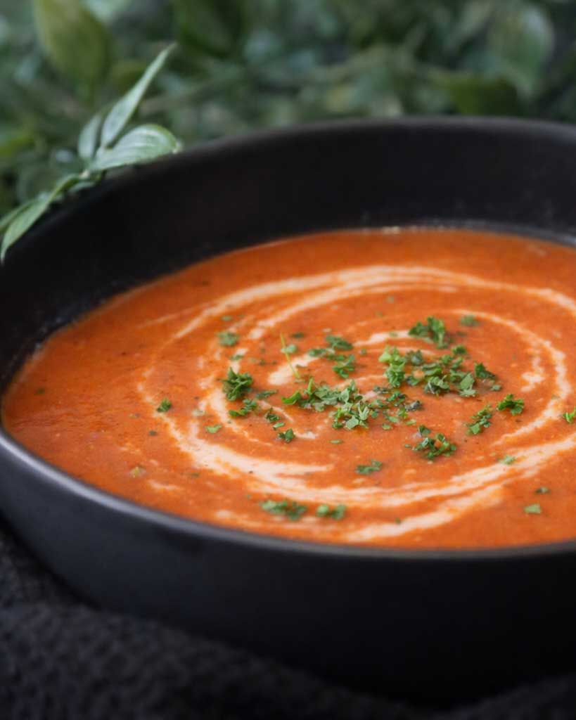 Rezeptliebe-Tomatensuppe-Rezept-Melissa-Cremig" Rezeptliebe-Tomatensuppe-Rezept-Melissa-Cremig